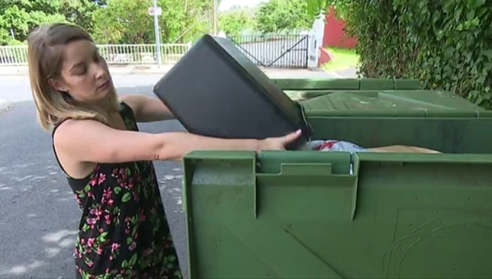 Los menores de 35 años son los que más comida tiran a la basura